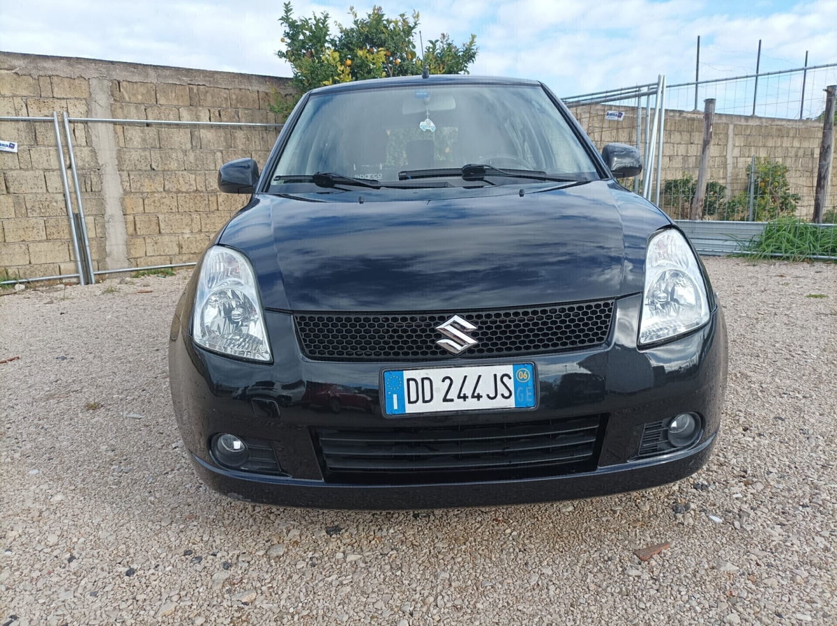 Suzuki Swift 1.3 5p. GLX (4)