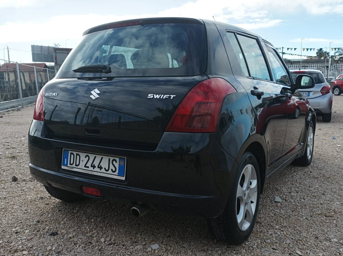 Suzuki Swift 1.3 5p. GLX (7)
