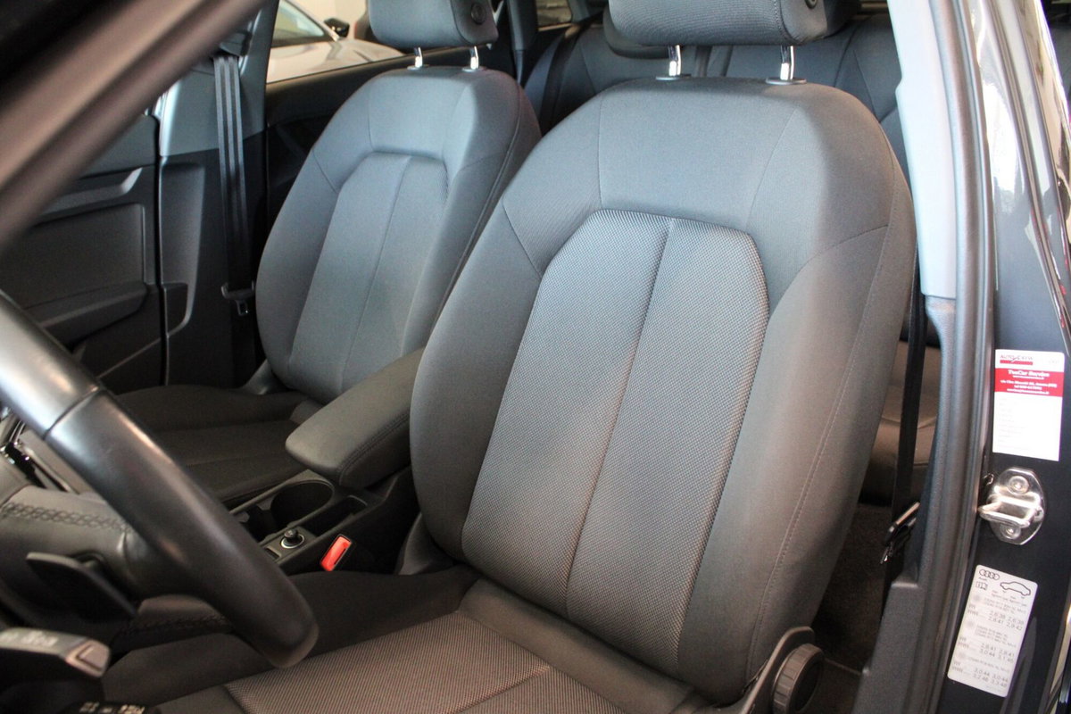 Audi A3 Sportback 40 TFSI e S tronic Business Advanced (11)