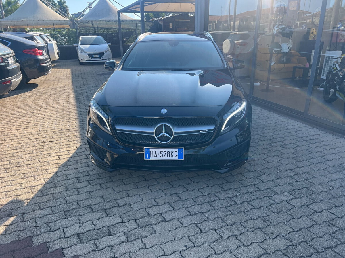 Mercedes-Benz GLA SUV 45 AMG 4Matic (2)