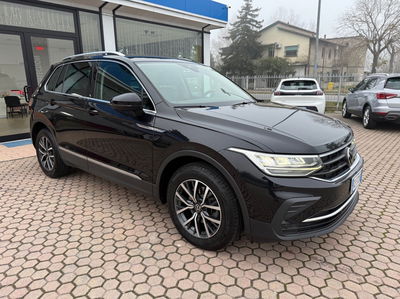Volkswagen Tiguan 2.0 TDI 150 CV SCR DSG Life usata