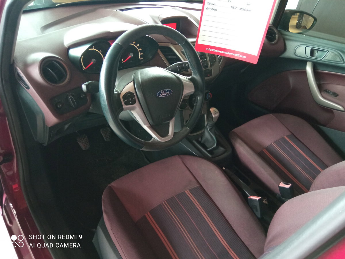 Ford Fiesta 1.4 5 porte Bz.- GPL Titanium (10)