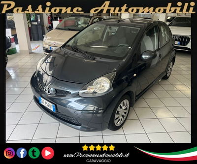 Toyota Aygo 1.0 12V VVT-i 5 porte Now usata