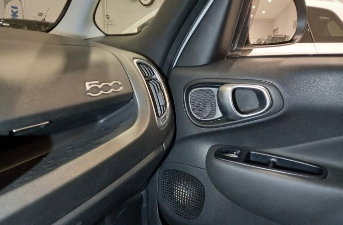 Fiat 500L 1.4 95 CV Cross (11)