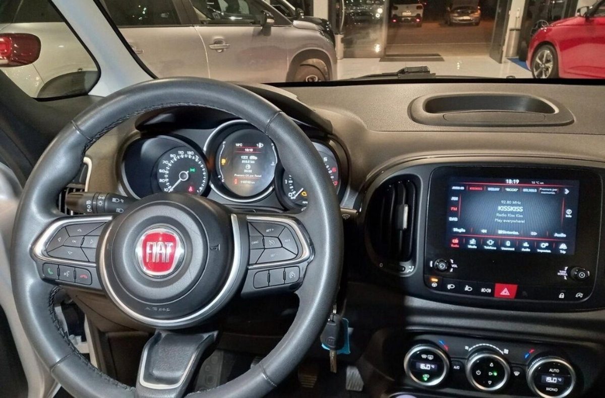 Fiat 500L 1.4 95 CV Cross (12)