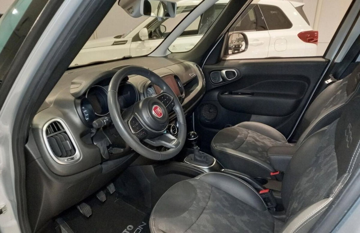 Fiat 500L 1.4 95 CV Cross (8)