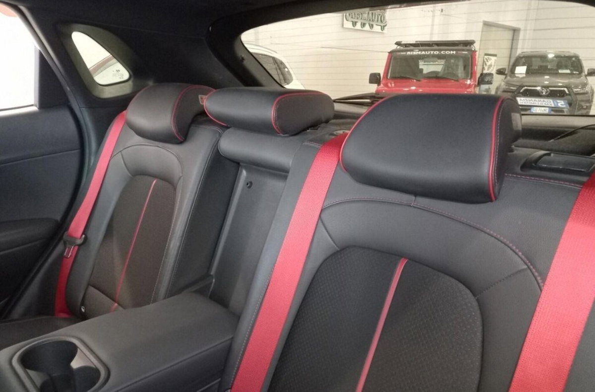 Hyundai Kona 1.0 T-GDI Xpossible (17)
