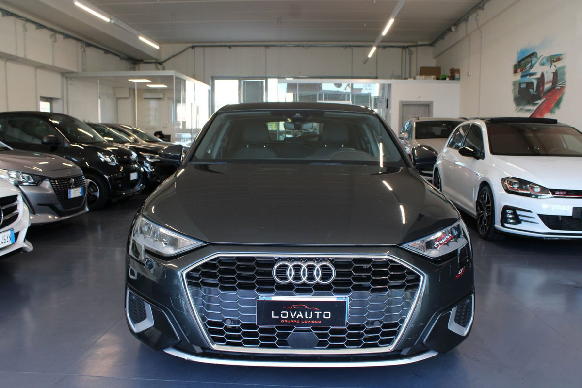 Audi A3 Sportback 40 TFSI e S tronic Business Advanced (2)