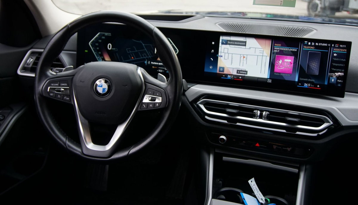 BMW Serie 3 Touring 316d 48V (7)