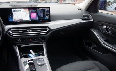 BMW Serie 3 Touring 316d 48V (9)