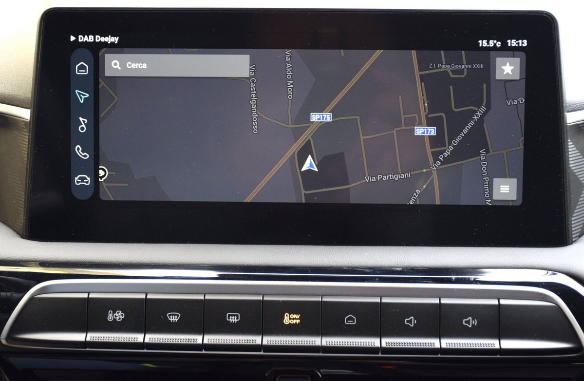Mg MG3 1.5 hybrid+ Comfort auto (20)