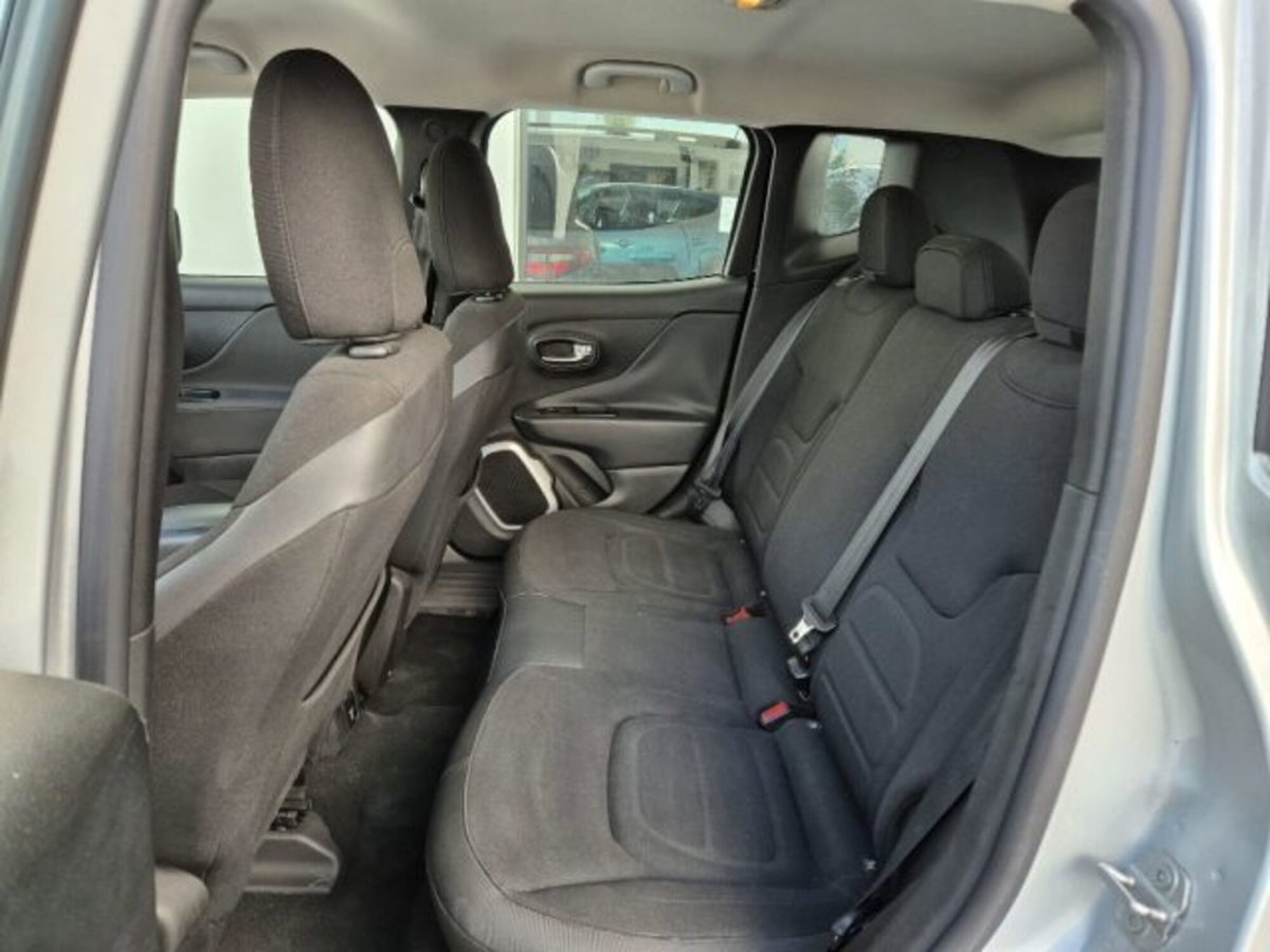 Jeep Renegade 1.6 Mjt 130 CV Business (9)