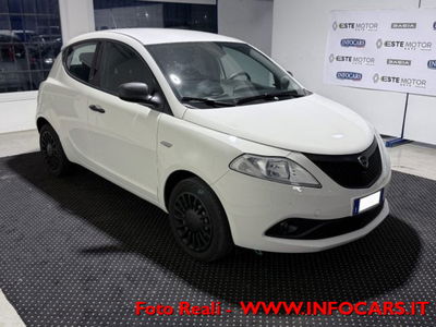 Lancia Ypsilon 1.0 FireFly 5 porte S&S Hybrid Ecochic Gold usata