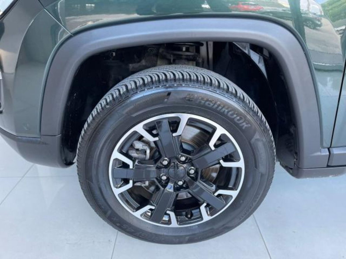 Jeep Compass 1.3 T4 240CV PHEV AT6 4xe Trailhawk (10)