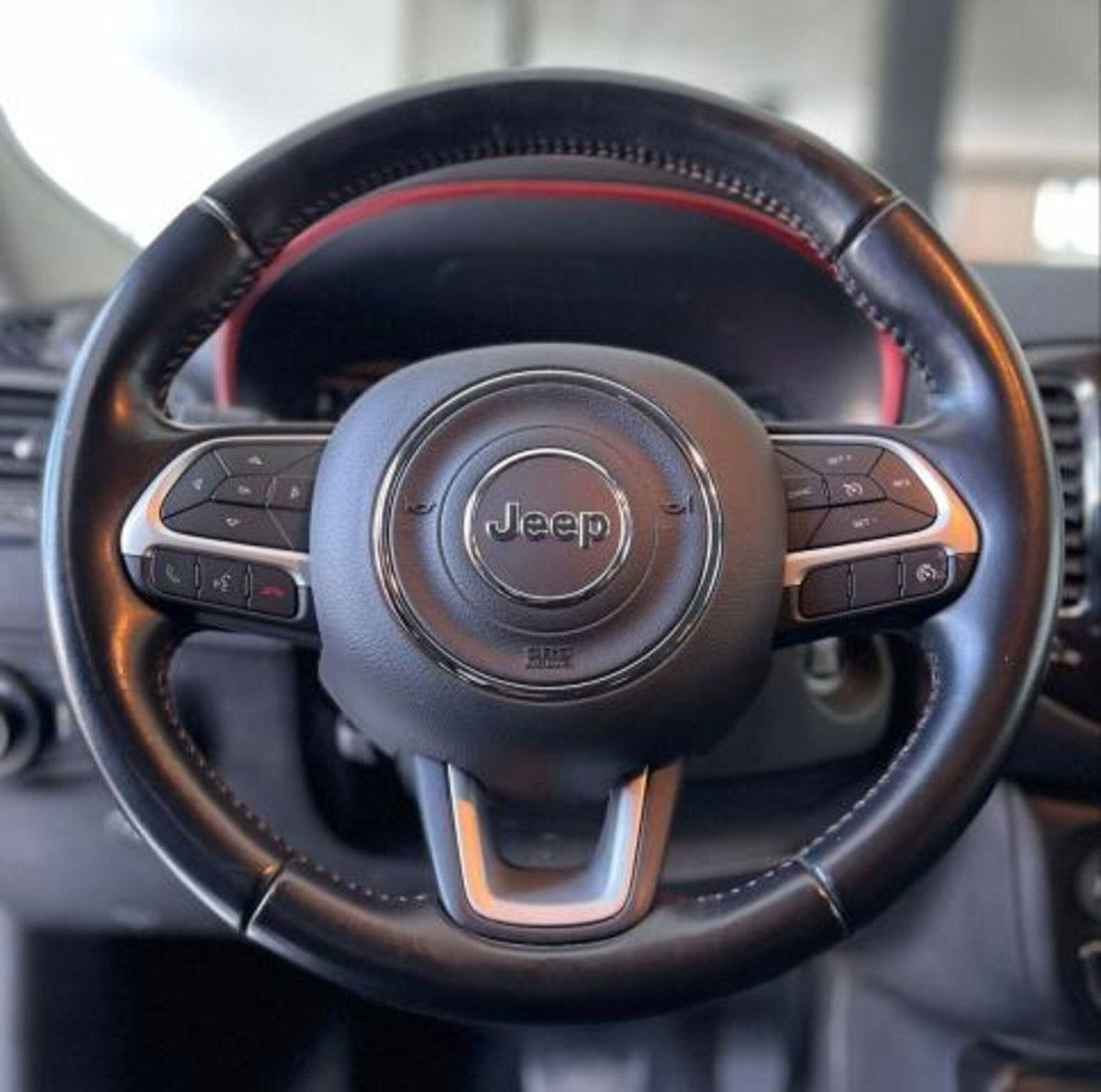 Jeep Compass 1.3 T4 240CV PHEV AT6 4xe Trailhawk (17)