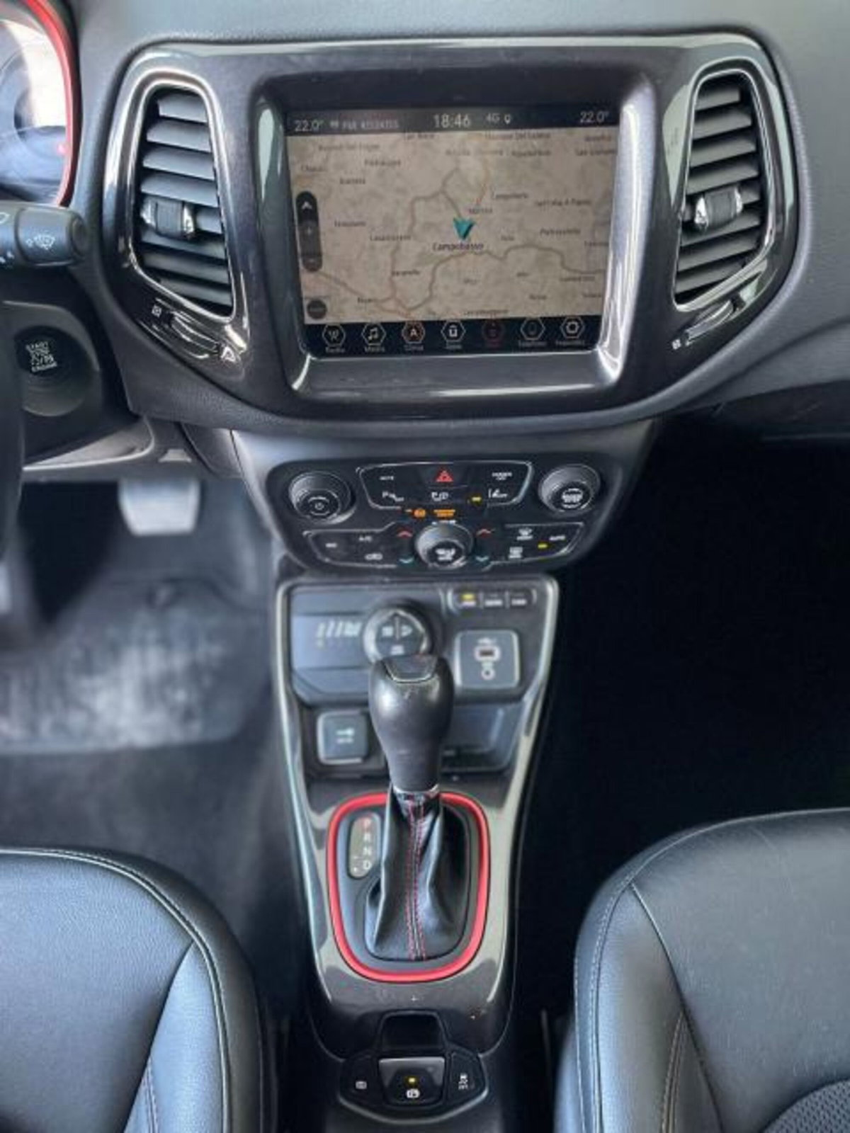 Jeep Compass 1.3 T4 240CV PHEV AT6 4xe Trailhawk (18)