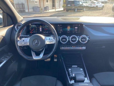 Mercedes-Benz GLA SUV 200 d Automatic Premium (3)