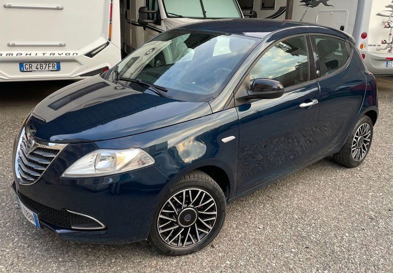 Lancia Ypsilon 1.3 MJT 16V 95 CV 5 porte S&S 30th Anniversary
