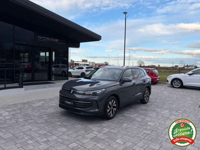 Volkswagen Tiguan 2.0 TDI 150 CV SCR DSG 4MOTION R-Line usata
