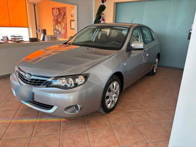 Subaru Impreza 2.0R AT 4Q usata