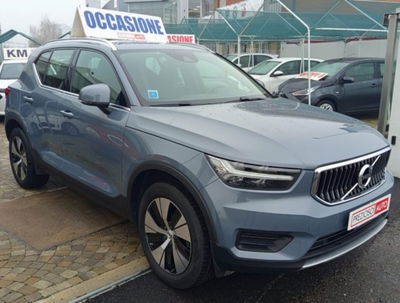 Volvo XC40 T4 Recharge Plug-in Hybrid R-design usata
