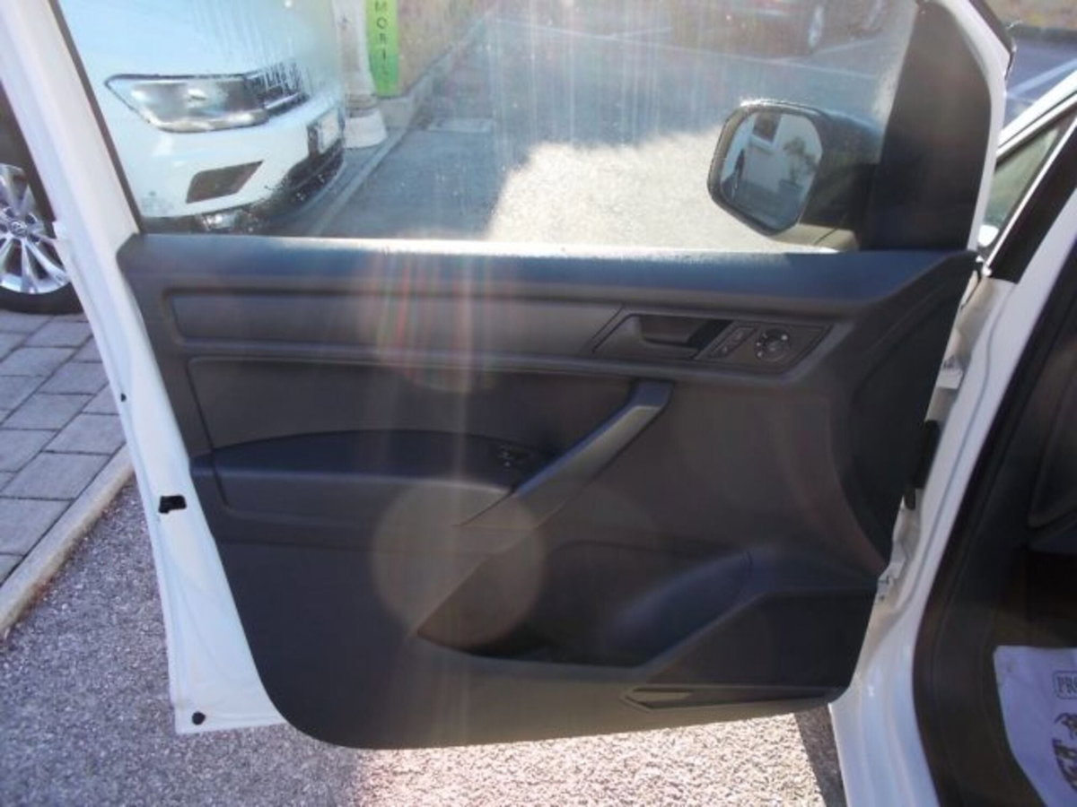 Volkswagen Veicoli Commerciali Caddy 2.0 TDI 102 CV Furgone Business (13)