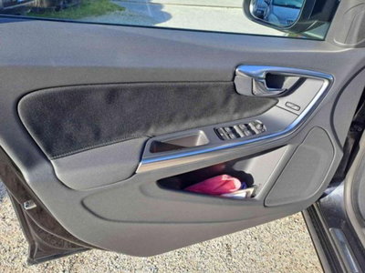 Volvo S60 D3 Geartronic Summum (14)