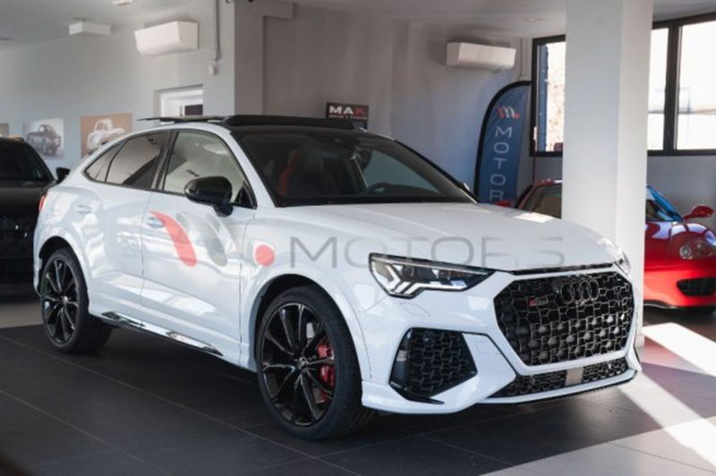 Audi RS Q3 2.5 quattro s-tronic