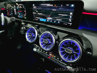 Mercedes-Benz Classe A 200 d AMG Line Premium Plus auto (14)