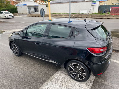 Renault Clio 1.2 75CV 5 porte Live usata