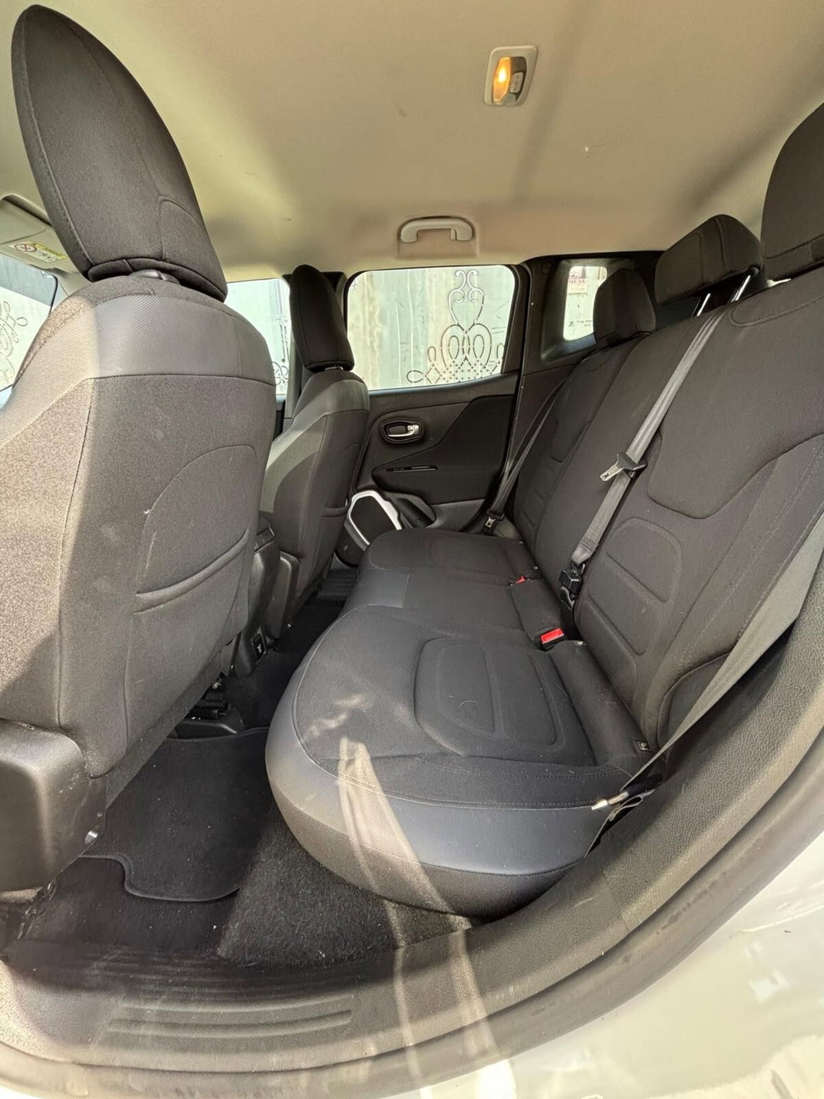 Jeep Renegade 2.0 Mjt 140CV 4WD Active Drive Limited (16)