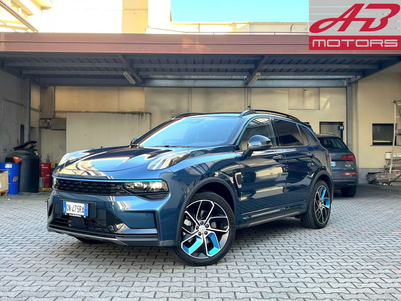 Lynk & Co 01 01 1.5 td phev