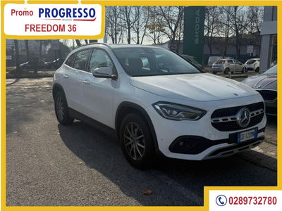 Mercedes-Benz GLA SUV 180 Automatic Business usata