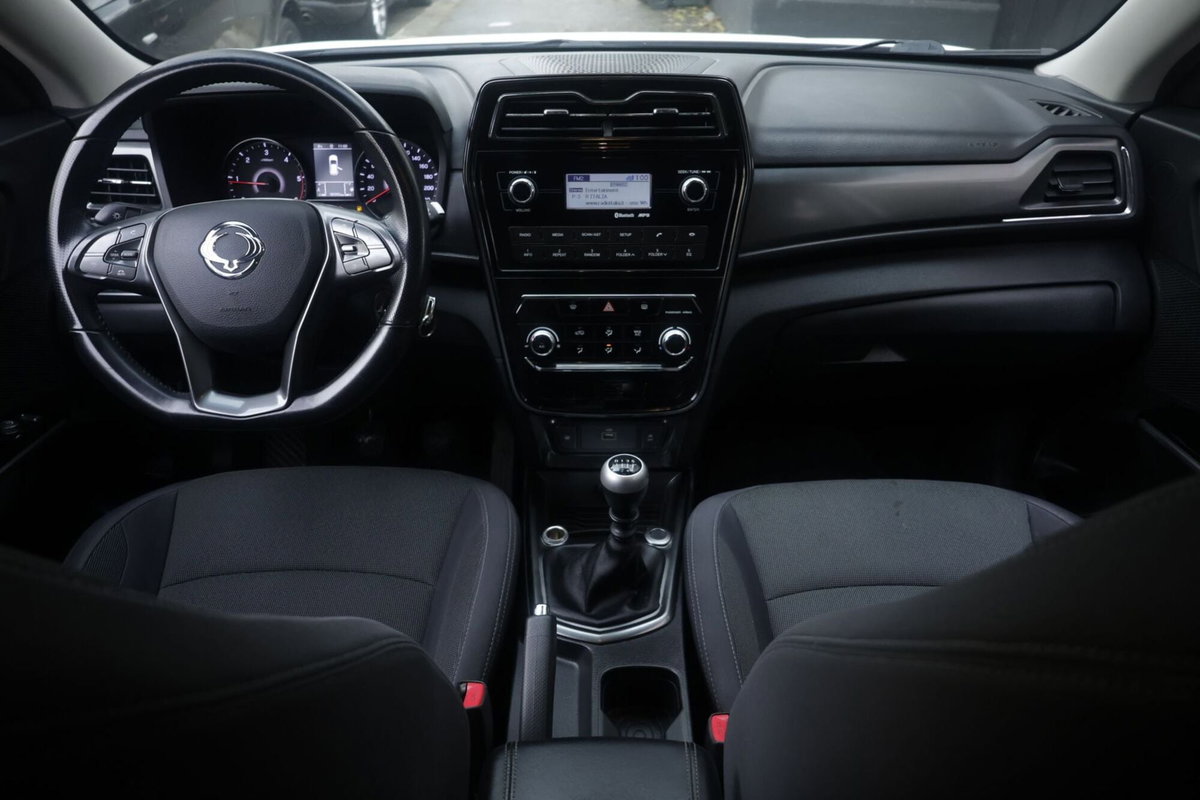 Ssangyong Tivoli 1.6 diesel 2WD (2)