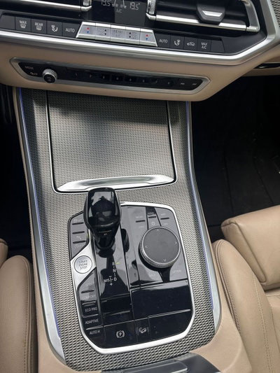 BMW X5 xDrive30d 258CV Business (12)
