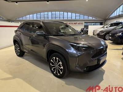 Toyota Yaris Cross 1.5 Hybrid 5p. E-CVT Premiere (2)