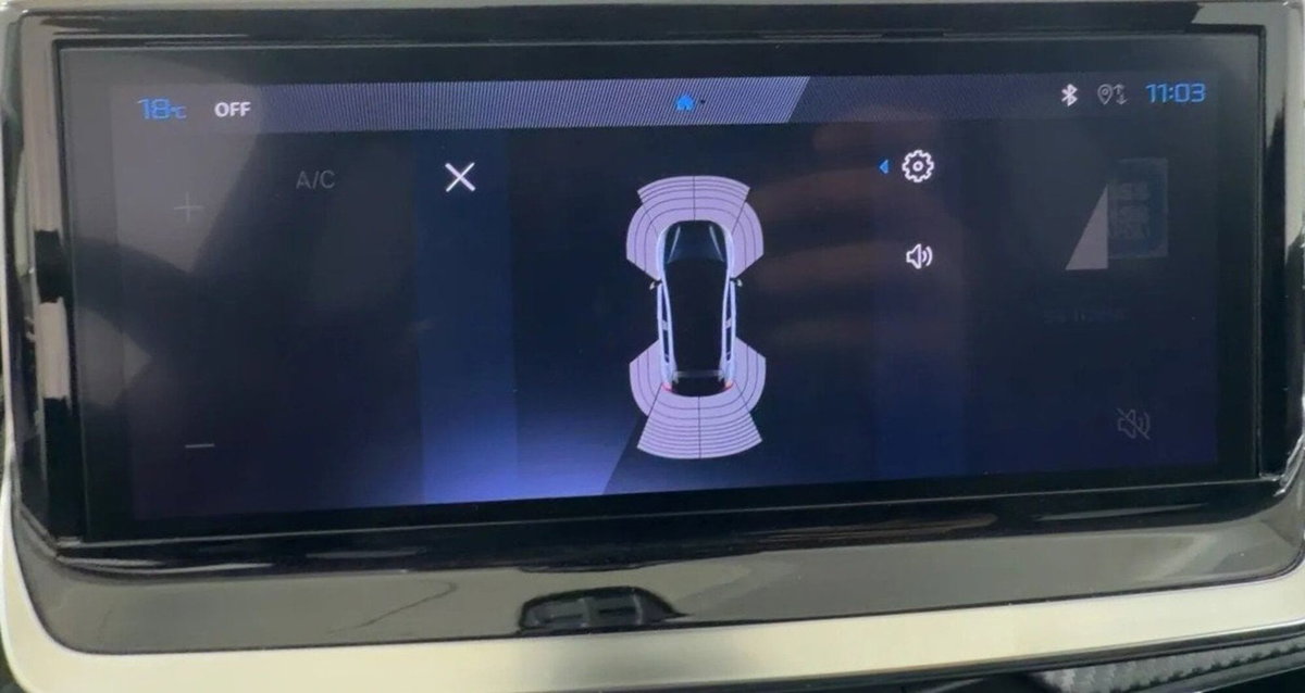 Peugeot 208 PureTech 100 Stop&Start 5 porte Allure (10)