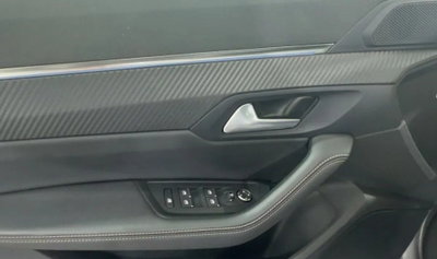 Peugeot 508 SW 1.5 bluehdi GT s&s 130cv eat8 (9)