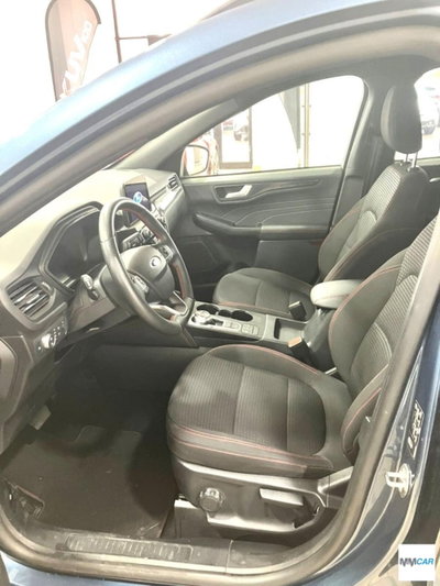 Ford Kuga 2.5 Plug In Hybrid 225 CV CVT 2WD ST-Line (11)