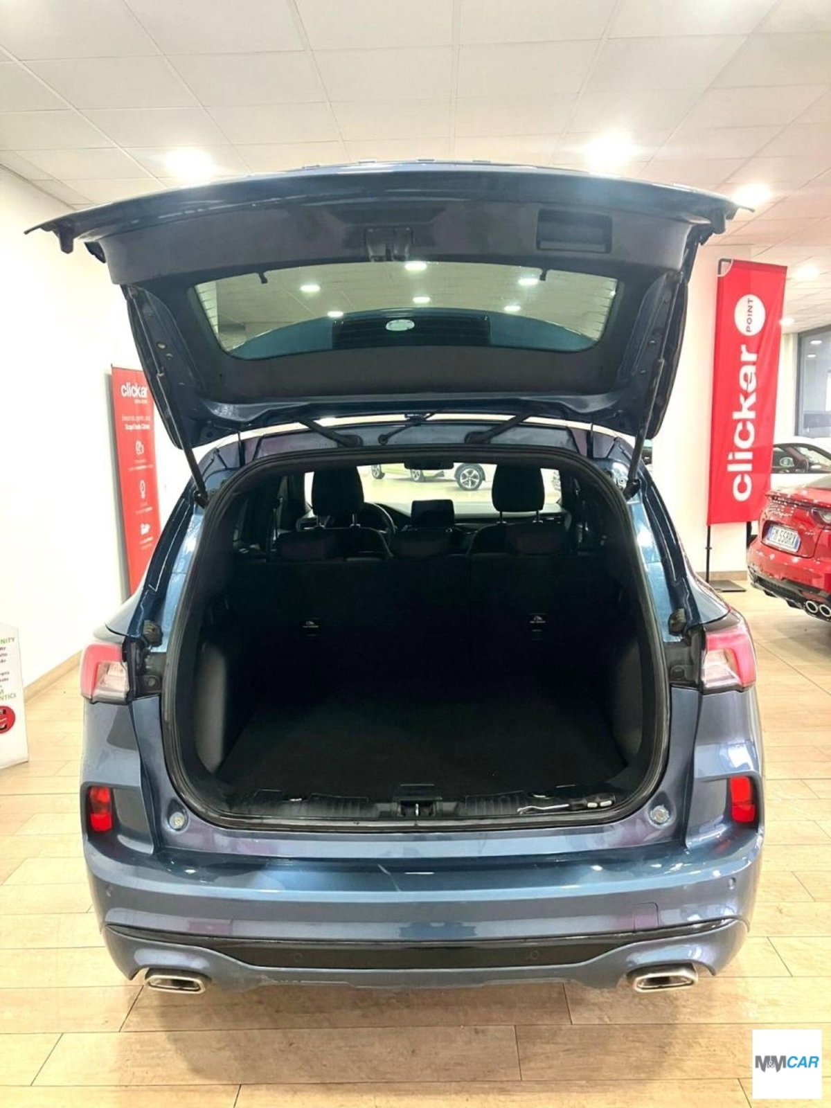 Ford Kuga 2.5 Plug In Hybrid 225 CV CVT 2WD ST-Line (15)