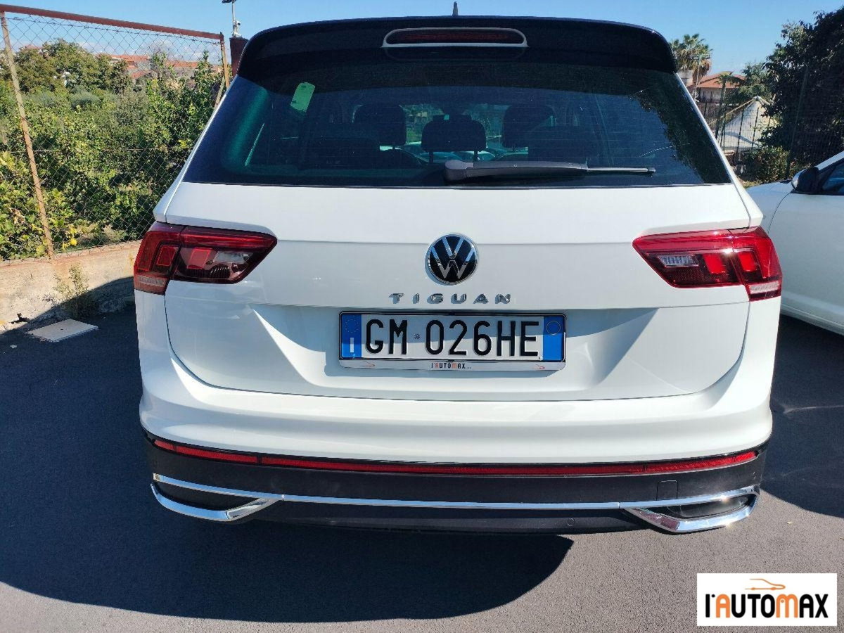 Volkswagen Tiguan 2.0 TDI 150 CV SCR DSG 4MOTION R-Line (5)