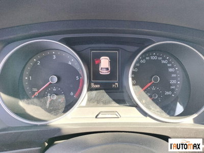 Volkswagen Tiguan 2.0 TDI 150 CV SCR DSG 4MOTION R-Line (8)