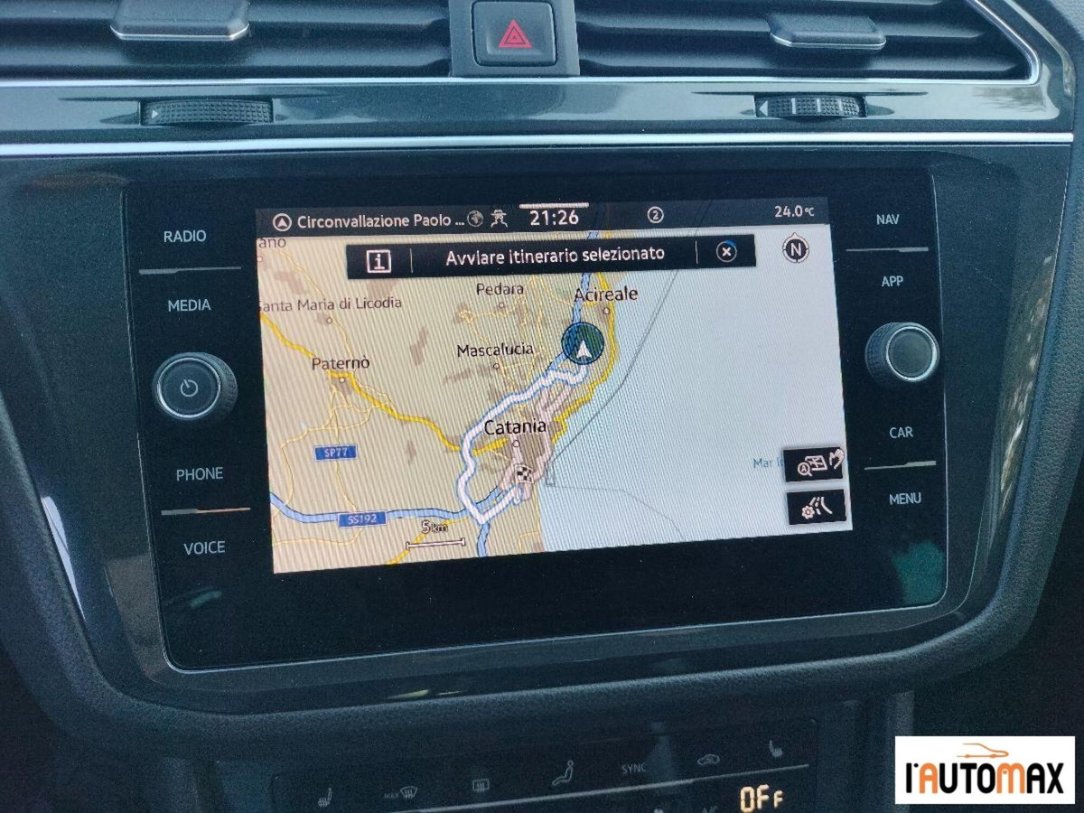 Volkswagen Tiguan 2.0 TDI 150 CV SCR DSG 4MOTION R-Line (8)