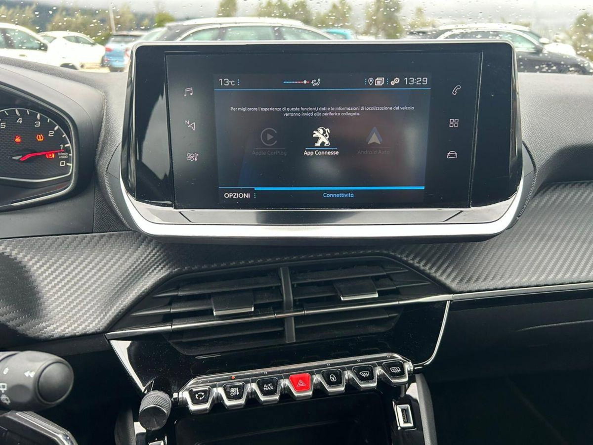 Peugeot 208 PureTech 100 Stop&Start 5 porte Active (13)