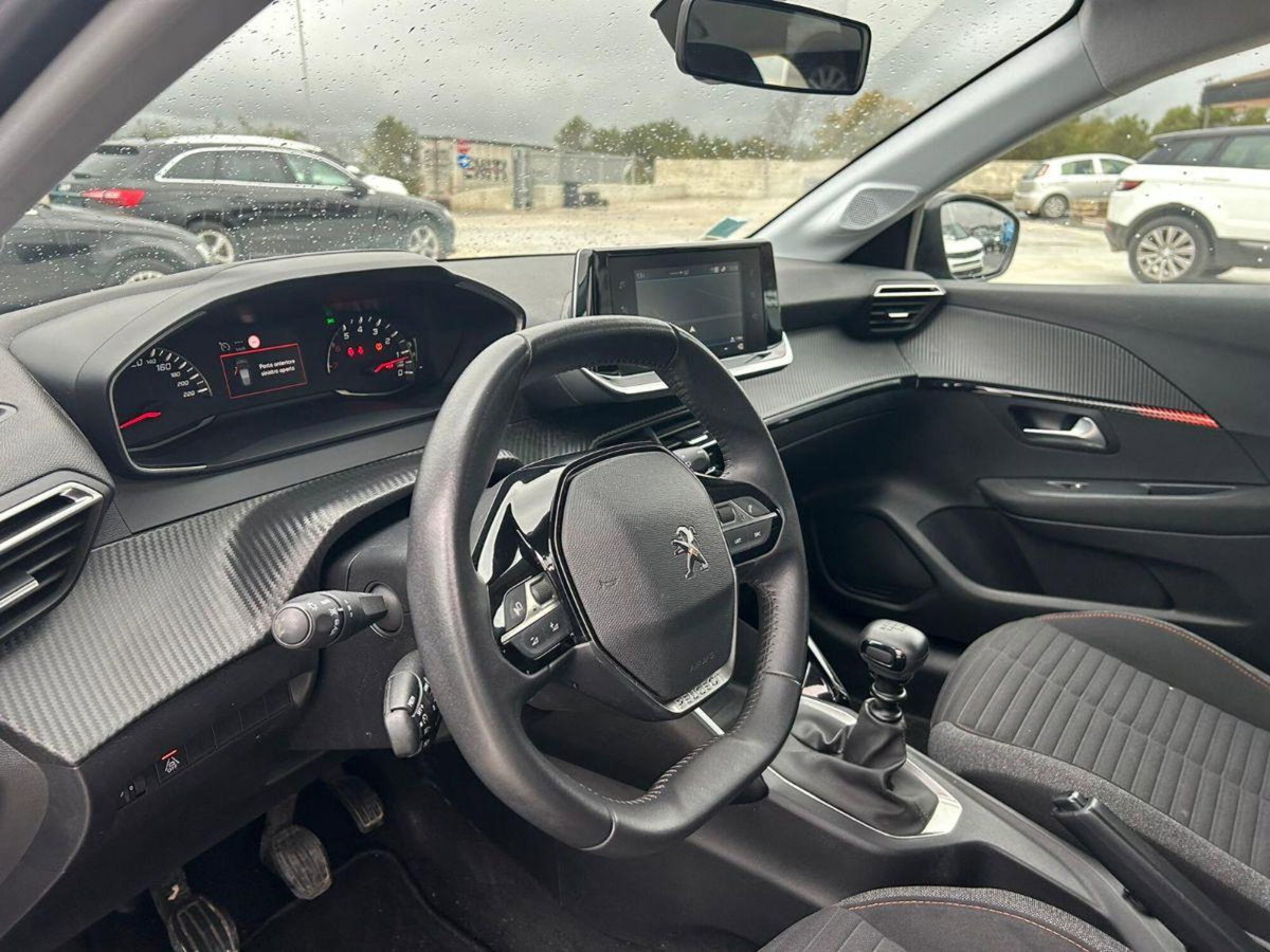 Peugeot 208 PureTech 100 Stop&Start 5 porte Active (9)