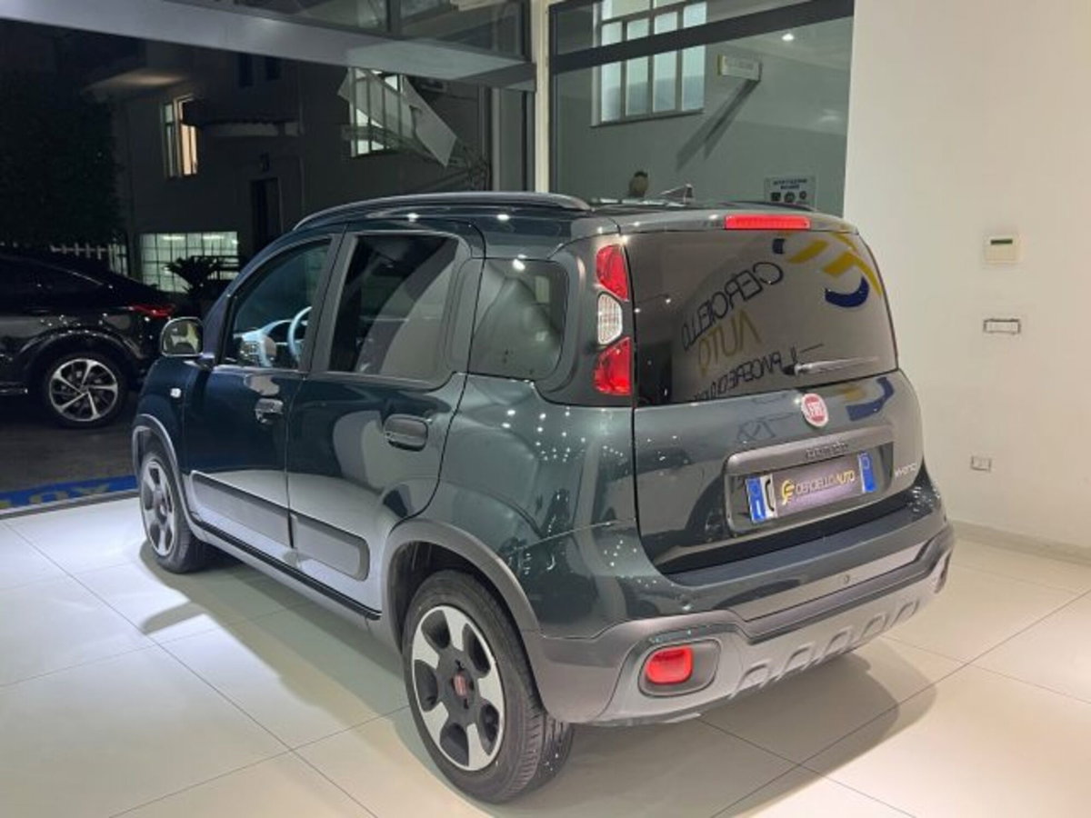 Fiat Panda 1.0 FireFly S&S Hybrid City Cross (7)