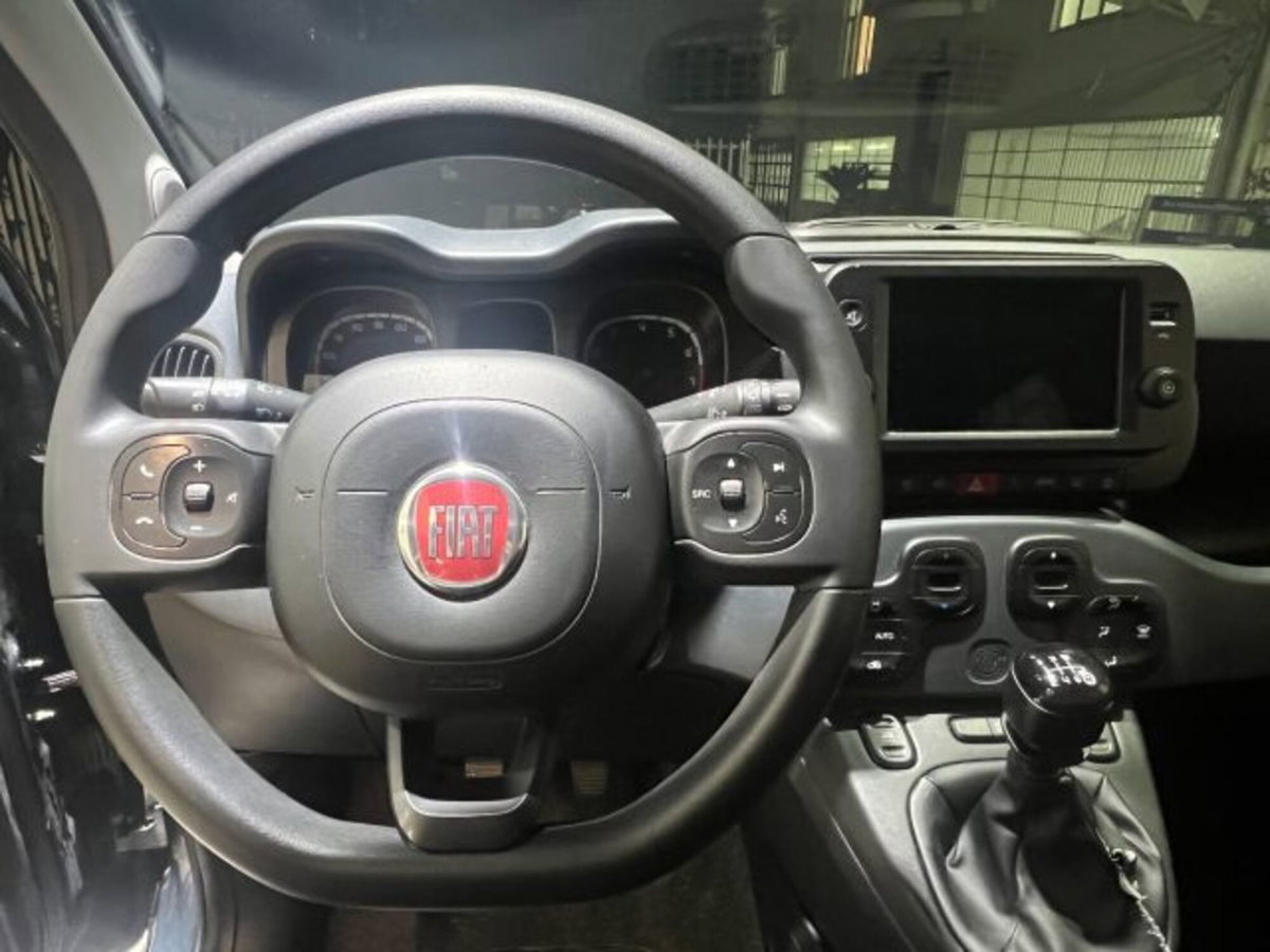 Fiat Panda 1.0 FireFly S&S Hybrid City Cross (8)