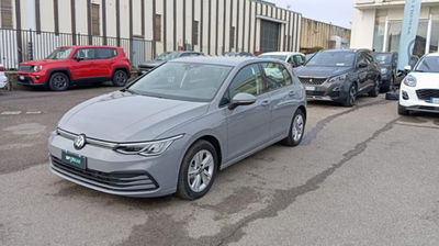 Volkswagen Golf 1.0 eTSI EVO DSG Life usata