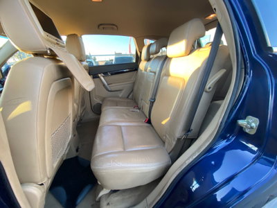 Chevrolet Captiva 2.0 VCDi LTX (11)