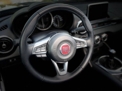Fiat 124 spider 124 spider 1.4 MultiAir Lusso (15)